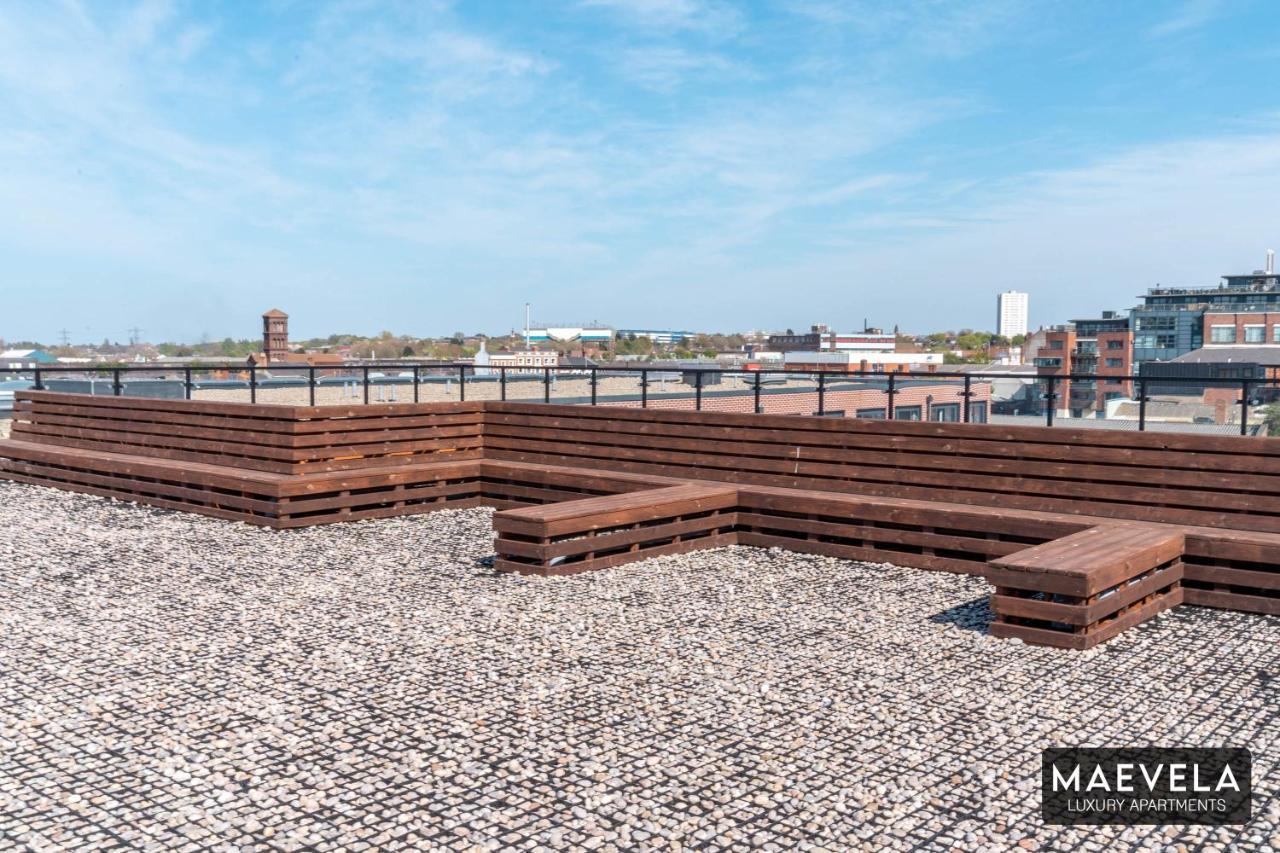 Maevela Apartments - Luxury Top Floor Penthouse - With Parking - 2 Bedroom New Build Apartment ✪ City Centre, Digbeth ✓ With Huge Patio Sliding Doors - City View - Rooftop Terrace - Ps4 & Smart Tv'S バーミンガム エクステリア 写真