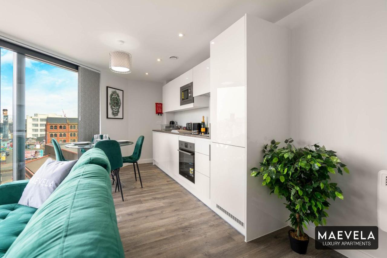 Maevela Apartments - Luxury Top Floor Penthouse - With Parking - 2 Bedroom New Build Apartment ✪ City Centre, Digbeth ✓ With Huge Patio Sliding Doors - City View - Rooftop Terrace - Ps4 & Smart Tv'S バーミンガム エクステリア 写真