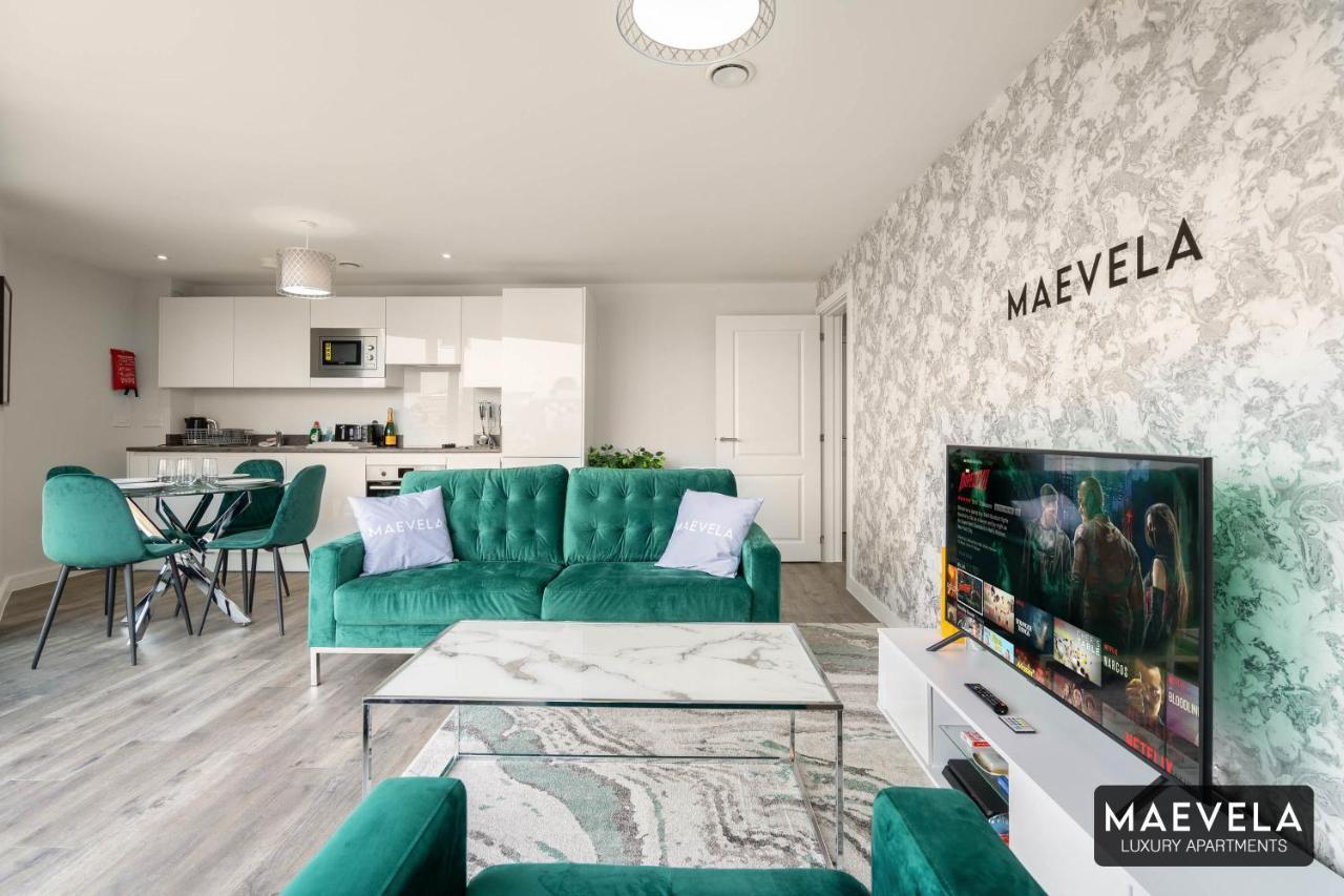 Maevela Apartments - Luxury Top Floor Penthouse - With Parking - 2 Bedroom New Build Apartment ✪ City Centre, Digbeth ✓ With Huge Patio Sliding Doors - City View - Rooftop Terrace - Ps4 & Smart Tv'S バーミンガム エクステリア 写真